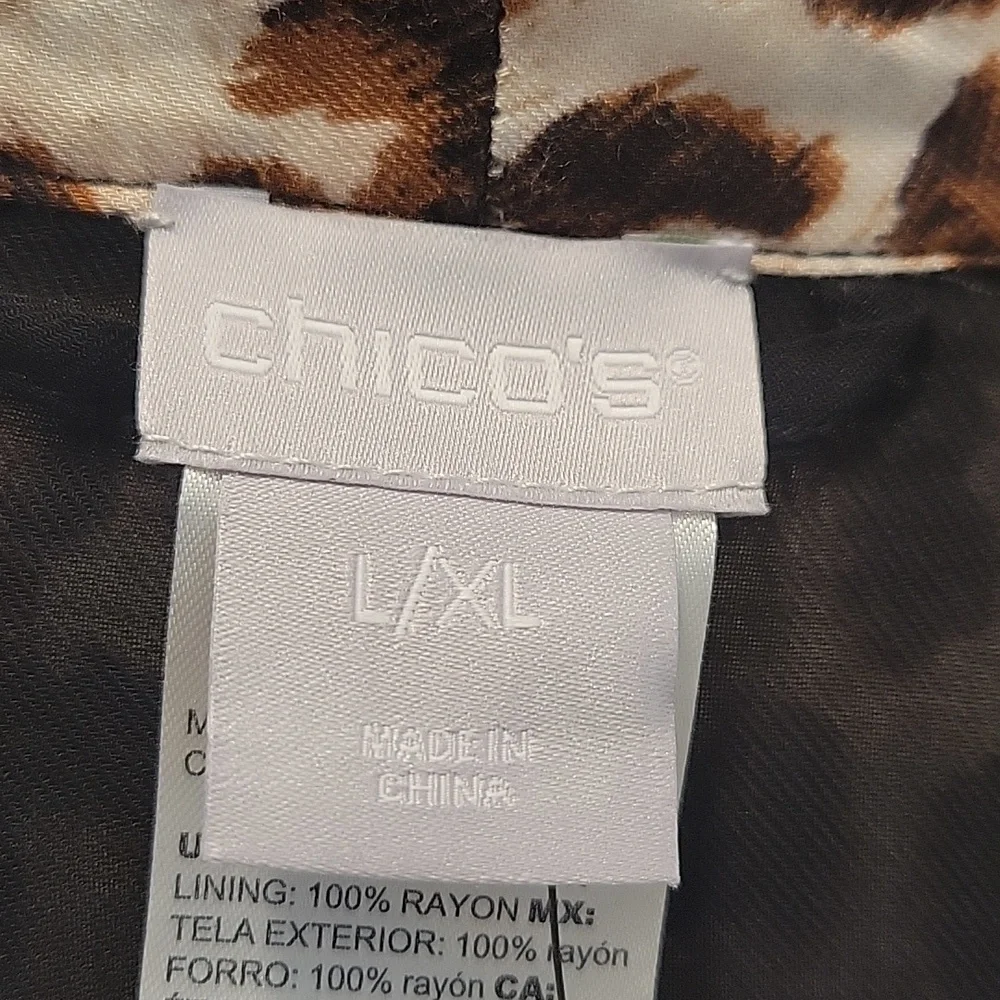 Chico's animal print Ruana. - Picture 2 of 6